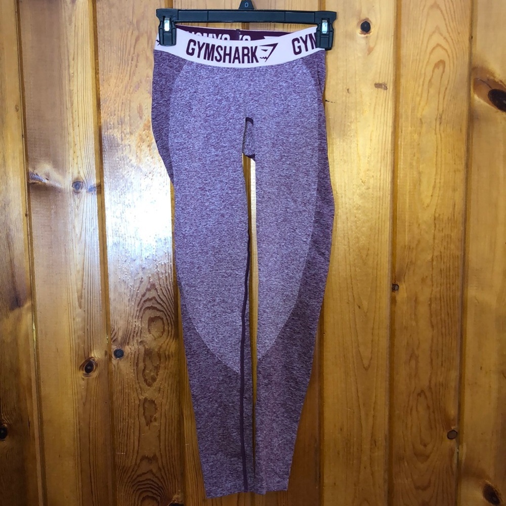 Gym Shark purple leggings Gymshark Spellout Waistband Leggings flex leggings​